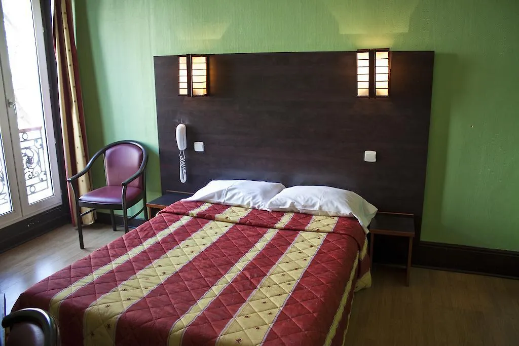 Cambrai Otel 2*