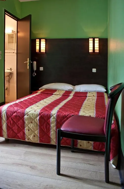 Cambrai Hotel